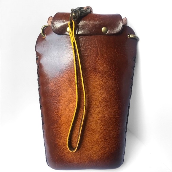 New! USA MADE GENUINE LEATHER HANDMADE HANDCRAFTED FOX CELL Crossbody PHONE BAG - Picture 8 of 8